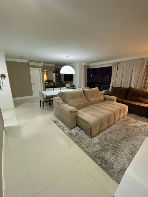 Apartamento No Centro, Com Vista Mar E Cristo Luz Балнеариу-Камбориу Экстерьер фото
